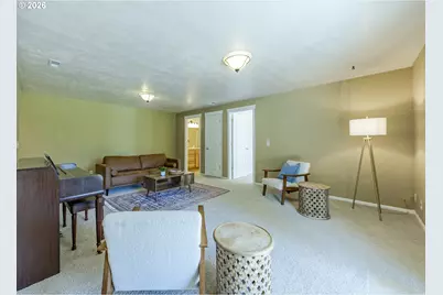 755 S 47th Pl, Springfield, OR 97478 - Photo 34