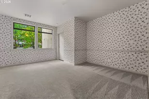5250 S Landing Square Dr, Portland, OR 97239 - Photo 32