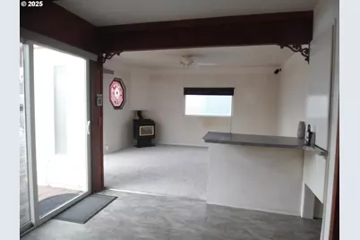 18989 NE Marine Dr #26, Portland, OR 97230 - Photo 12