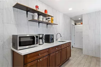 6160 SW Hall Blvd, Beaverton, OR 97008 - Photo 22