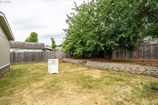 370 Creswood Dr, Creswell, OR 97426 - Photo 30