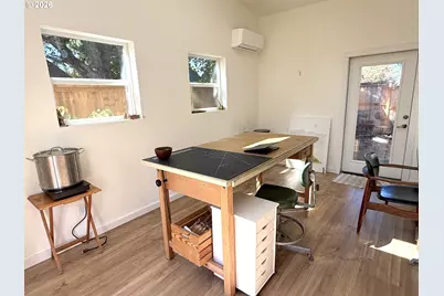 12839 SE Raymond St, Portland, OR 97236 - Photo 34