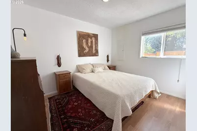 12839 SE Raymond St, Portland, OR 97236 - Photo 14