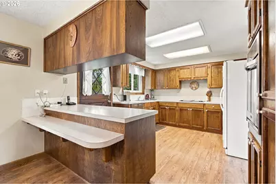 1090 NW 13th Ave, Canby, OR 97013 - Photo 14