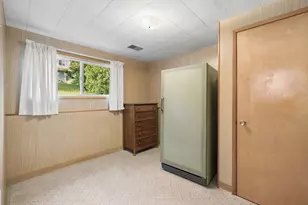 225 SW 4th St, Troutdale, OR 97060 - Photo 34