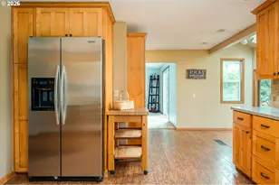 10170 SW Siletz Dr, Tualatin, OR 97062 - Photo 14