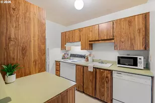 7740 SW Barnes Rd, Portland, OR 97225 - Photo 20