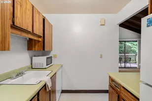 7740 SW Barnes Rd, Portland, OR 97225 - Photo 22