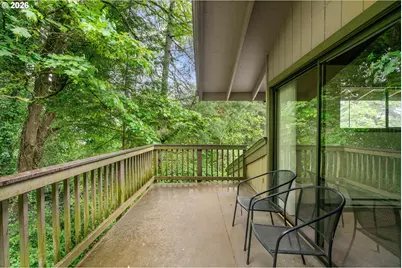 7740 SW Barnes Rd #B, Portland, OR 97225 - Photo 2