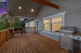 26500 SE 5th St, Camas, WA 98607 - Photo 36
