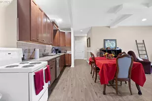 26500 SE 5th St, Camas, WA 98607 - Photo 20
