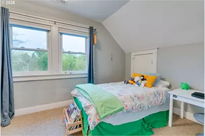 318 N Fremont St, Portland, OR 97227 - Photo 20