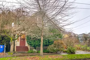 318 N Fremont St, Portland, OR 97227 - Photo 2