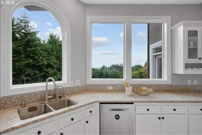 2350 SW Turner Rd, West Linn, OR 97068 - Photo 12