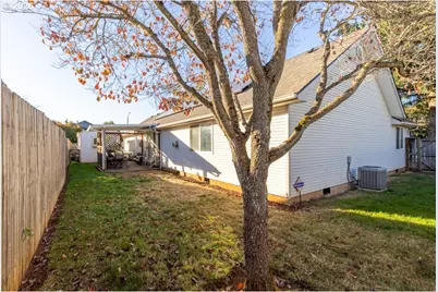 5728 Moonstone Loop, Salem, OR 97306 - Photo 6
