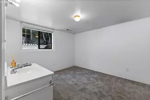 620 NW 19th St, Corvallis, OR 97330 - Photo 18