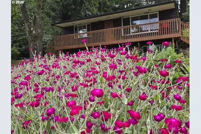 13710 SE Maloy Ln, Oak Grove, OR 97222 - Photo 2