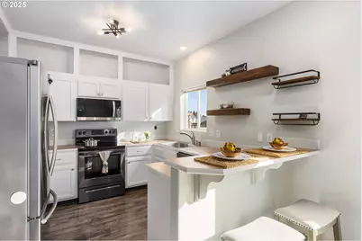 51692 SE 3rd St, Scappoose, OR 97056 - Photo 8