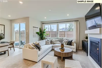 8960 SW Vermillion Dr, Tualatin, OR 97062 - Photo 10