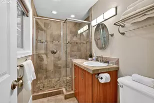 2584 Park Rd, Lake Oswego, OR 97034 - Photo 26