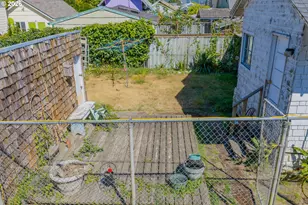 892 Colorado Ave, North Bend, OR 97459 - Photo 28