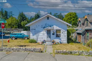 892 Colorado Ave, North Bend, OR 97459 - Photo 10