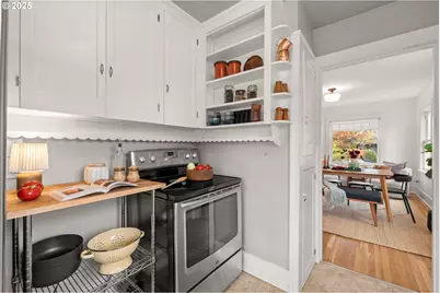 7024 N Congress Ave, Portland, OR 97217 - Photo 16