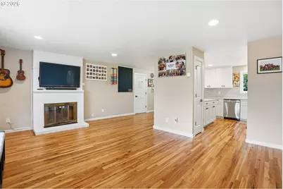 735 SW 136th Ave, Beaverton, OR 97005 - Photo 6