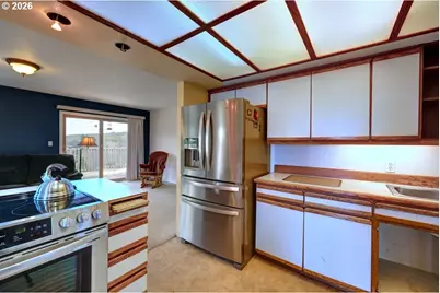 91828 Akerstedt Rd, Astoria, OR 97103 - Photo 8