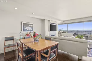 2211 SW 1st Ave, Portland, OR 97201 - Photo 20