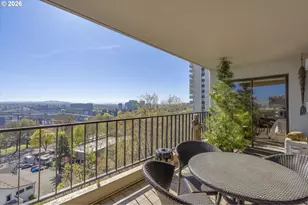 2211 SW 1st Ave, Portland, OR 97201 - Photo 16