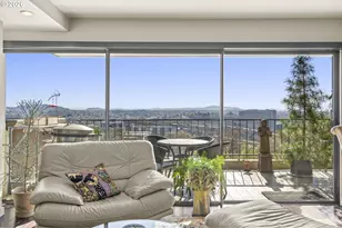 2211 SW 1st Ave, Portland, OR 97201 - Photo 12