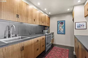 2211 SW 1st Ave, Portland, OR 97201 - Photo 22