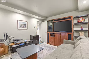 2211 SW 1st Ave, Portland, OR 97201 - Photo 36