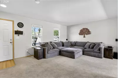 604 W Sheridan St, Newberg, OR 97132 - Photo 4