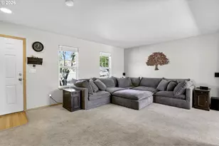 604 W Sheridan St, Newberg, OR 97132 - Photo 4
