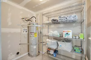 2729 SW Coast Ave, Lincoln City, OR 97367 - Photo 18