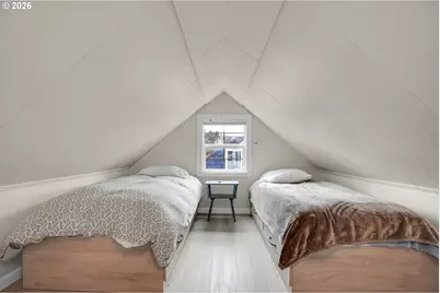 2729 SW Coast Ave, Lincoln City, OR 97367 - Photo 20