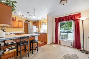 13249 SE Schiller St, Portland, OR 97236 - Photo 12