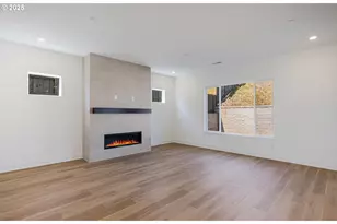 3440 W 4th St, Washougal, WA 98671 - Photo 2