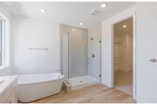3440 W 4th St, Washougal, WA 98671 - Photo 18