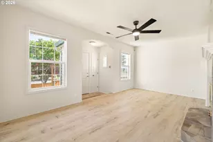 7040 N Lombard St, Portland, OR 97203 - Photo 8