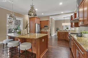 11085 NW Eggers Ct, Portland, OR 97229 - Photo 12