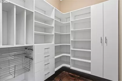 11085 NW Eggers Ct, Portland, OR 97229 - Photo 18