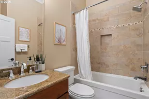 11085 NW Eggers Ct, Portland, OR 97229 - Photo 22