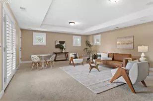 11085 NW Eggers Ct, Portland, OR 97229 - Photo 32