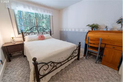 75325 Mosby Creek Rd, Cottage Grove, OR 97424 - Photo 16