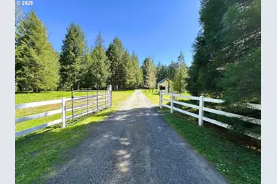 75325 Mosby Creek Rd, Cottage Grove, OR 97424 - Photo 4