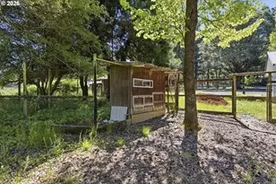6261 Flournoy Valley Rd, Roseburg, OR 97471 - Photo 22