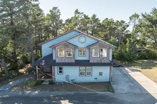 556 NW 56th St, Newport, OR 97365 - Photo 2